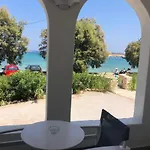Gasthuis Roussos 4*