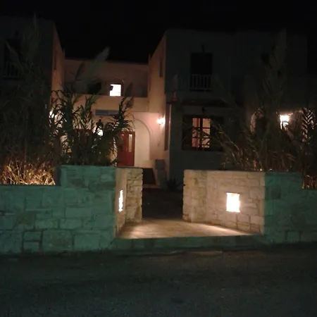 Roussos Πανσιόν