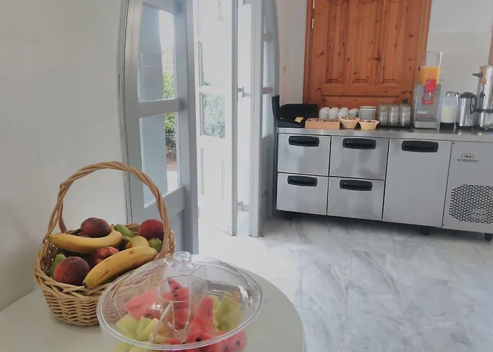 Penzion Roussos Nausa