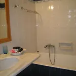 Roussos Guest house