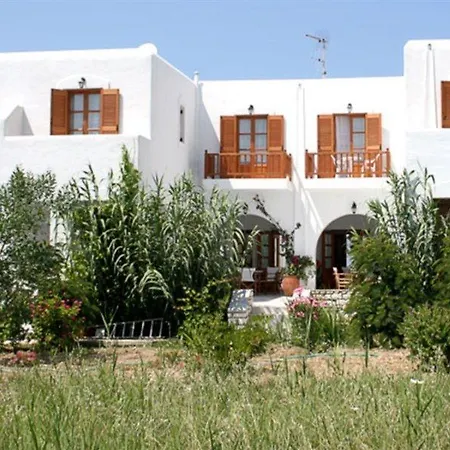 Roussos Guest house