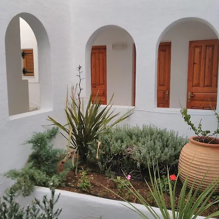 Maison d'hôtes Roussos 4*