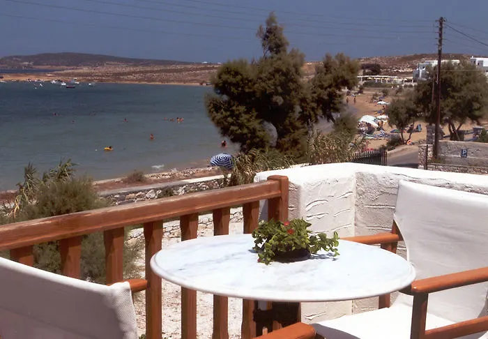 Πανσιόν Roussos