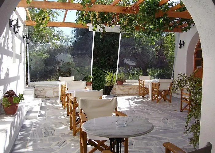 Roussos 4* Νάουσα