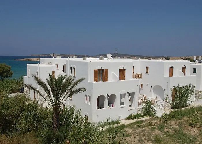 Roussos Πανσιόν 4*